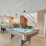 Beautiful In With Wifi Holiday home