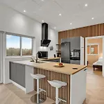 Beautiful In With Wifi Holiday home