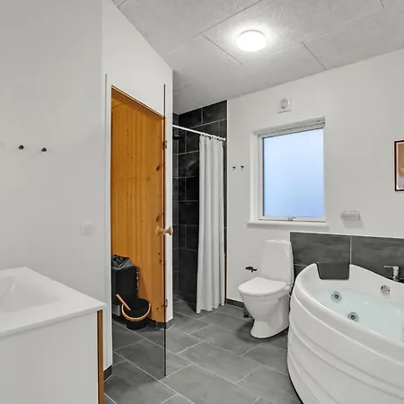 Beautiful In With Wifi Vakantiehuis Spottrup